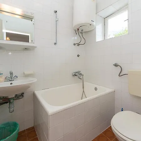 Apartments With A Parking Space Baska Voda, Makarska - 6773