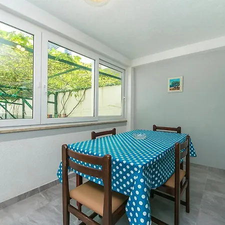 Apartments With A Parking Space Baska Voda, Makarska - 6773 *